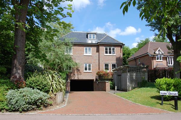Park Grove, Beaconsfield